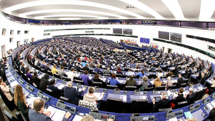 ΠΕΑΕΑ-ΔΣΕ Καταγγελία για την απαράδεκτη στάση της ΕΕ για τις γερμανικές επανορθώσεις – πολεμικές αποζημιώσεις